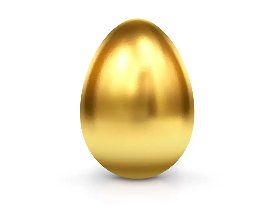 Найдите золотое яйцо. Голден ЭГГ. Золотое яйцо курочки Рябы. Золотое яичко. Яйцо золото.
