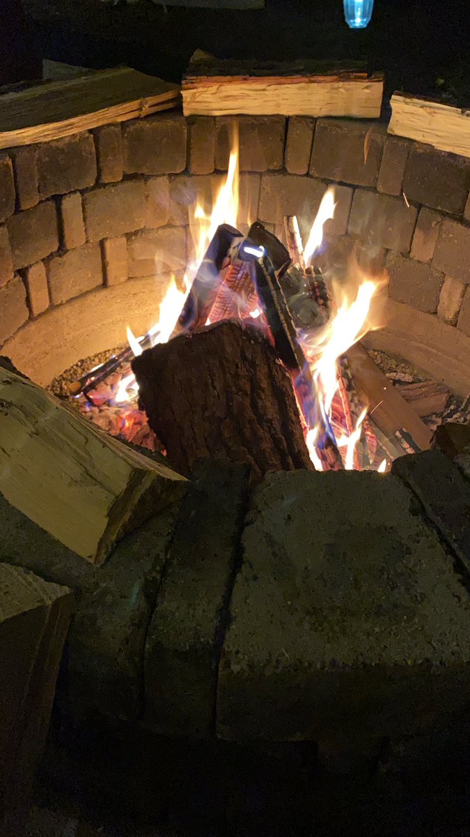 HMF_Massonne's tweet photo. @BullTrendz Same as you here in IN. A nice warm 45 degree evening. https://t.co/VZXEZJYhkk