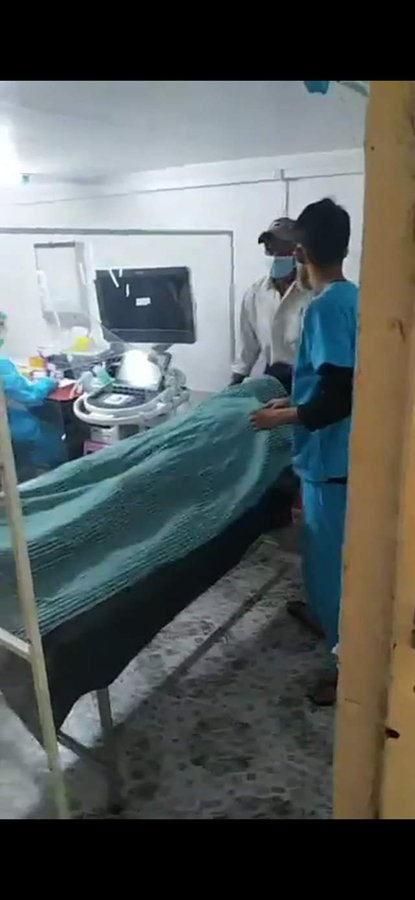 TW//DEATH
Aprotester was killed by security forces in southern city Dawei on Sunday morning. The hospital told Dawei Watch media that he passed away from a live bullet wound piercing into his lower right rib area. #whatshappeninginMyanmar
#Feb28Coup
#MilkTeaAlliance