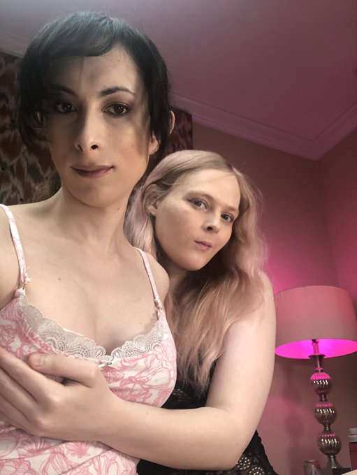 Yep, it&rsquo;s that time of the night. @sofia_bun and I are on Chaturbate.   https://t.co/Pjf9Foi80v https://t<a class="tags" href="/tag/sofia_bun">@sofia_bun</a><a href="/tag/mvsales"class="tags"><span>#mvsales</span></a><a href="/tag/mvtrans"class="tags"><span>#mvtrans</span></a>