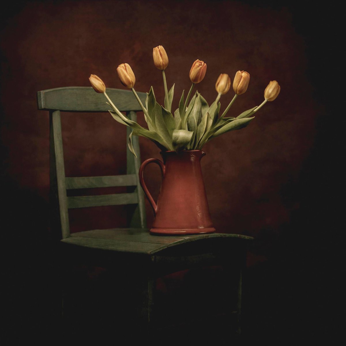 simpleisbeau's tweet photo. Dominique Agius #dominiqueagius #tullips #photography #art #fineart #photographyart #photoart #artist #photographer #shadow #photogallery #fineartphotography #artgallery #artlovers #portrait #reflection #nature #beautiful #light #love #travel 
#simpleisbeautifulphotography https://t.co/0XGVdx16Dj