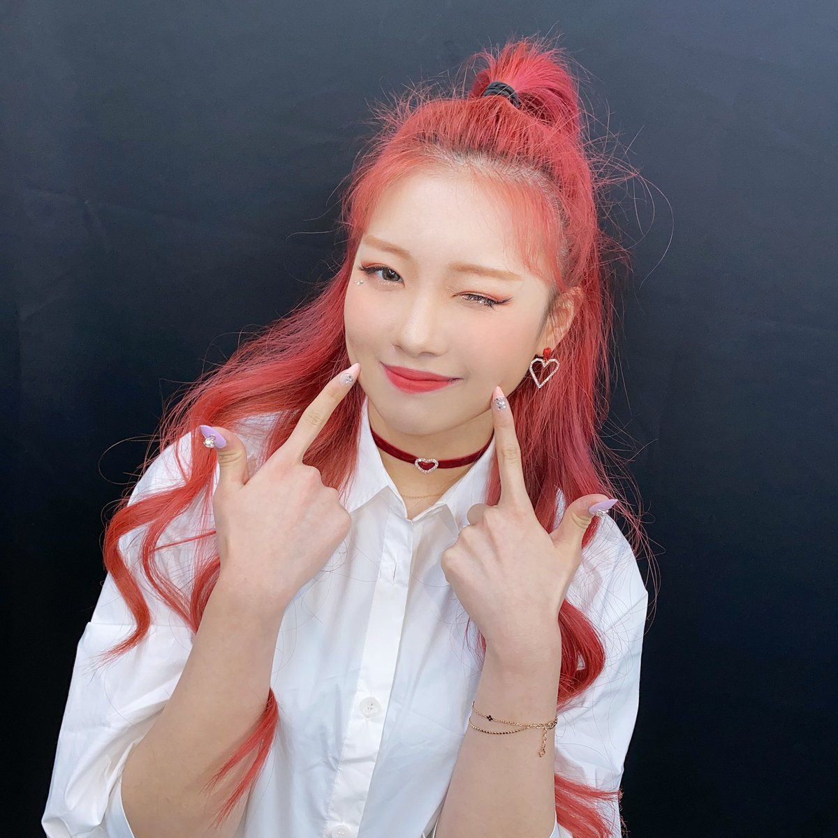 PreciousFrance_'s tweet photo. [TRADUCTION] - 28.02.2021

« [#EunB ✍🏻]
⠀
Avez-vous ressenti notre passion et notre énergie??
Le simple fait de penser que nous sommes ensemble me rend heureuse❤️❤️
Et cela a donné une journée inoubliable
Merci PLONGs✨😍 »
⠀
#프레셔스 #은비 #EunB #PRECIOUS https://t.co/K1bkQ2pvQQ