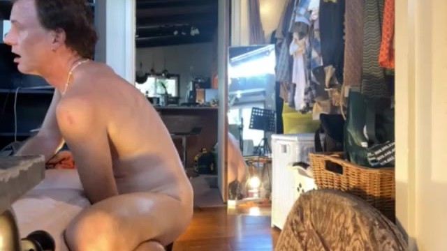 If you really love me, you'll watch my new PornhubModels video: https://t.co/E2qdheRWXs https://t.co