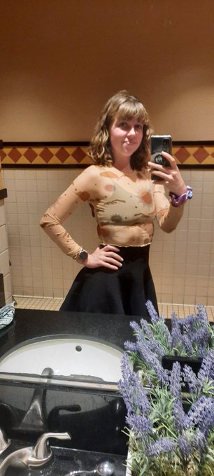 1 pic. Dinner date at a Brazilian steakhouse! Do you like my outfit? @bunnynetwork @NevadaEscorts #OOTD