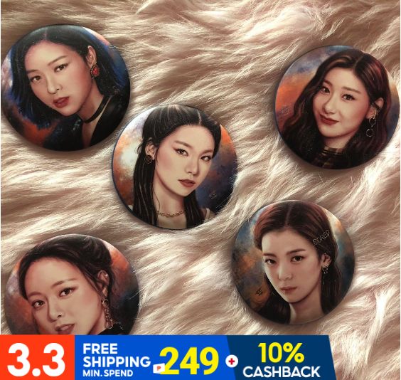 JYPITZYPH's tweet photo. MIDZY ❤
Our partner store, @kporium is having a 3.3 sale on their products on Shopee!!! 🥳 Also, for every purchase of @ITZYofficial themed pins, it will contribute to more GIVEAWAYS in the future 🤩

🔗https://t.co/siTHpKYGfR
#ITZY #MIDZY 
#Kporium #KforU
#ITZYPhilippines https://t.co/u5uuClw9ll