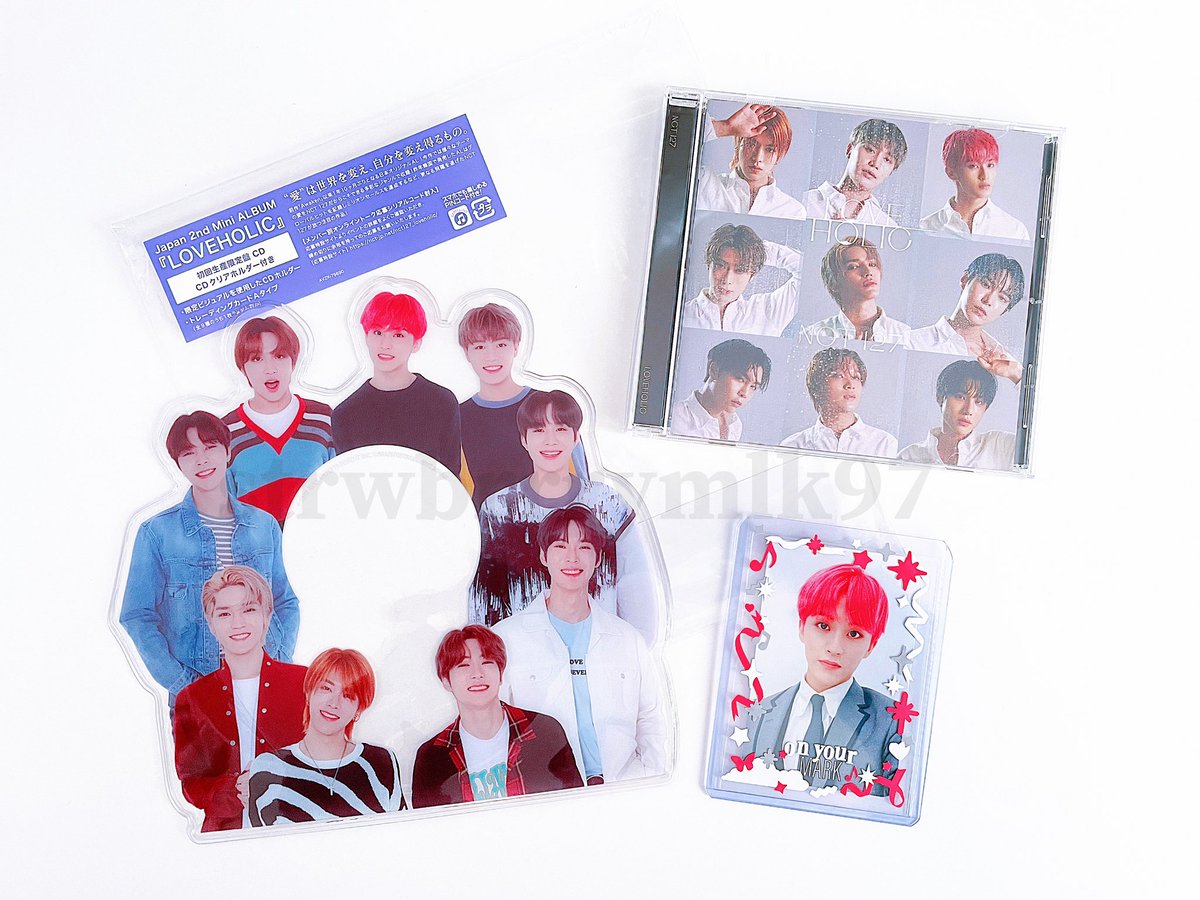 strwbrrrymlk97's tweet photo. ✨NCT 127 LOVEHOLIC CD + CD Cover Set Giveaway✨

- Open worldwide~
- Follow @strwbrrrymlk97
- RT &amp; like this tweet
- 1 winner! Album is unsealed but will include Mark’s Type A photocard &amp; decorated toploader! 

Will pick winner on 3/15 💞 https://t.co/BUDw8YQKrw