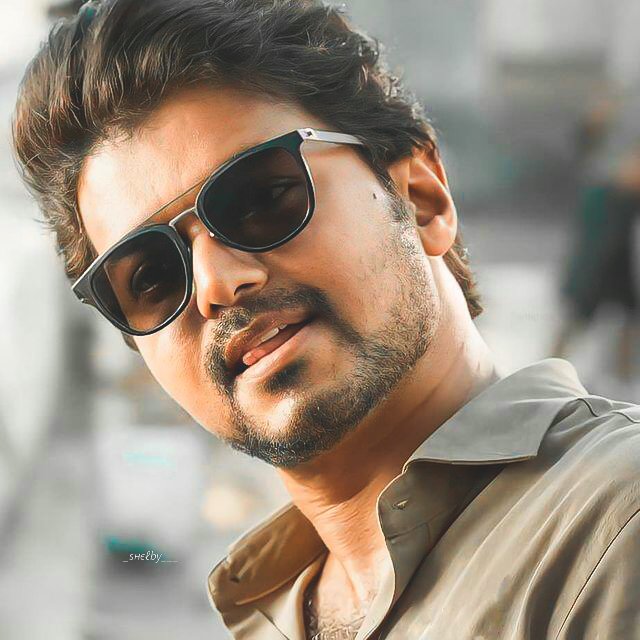 Adwaidh8's tweet photo. #MasterFilm #Master #Thalapathy65 https://t.co/Ex3cmrSPM1
