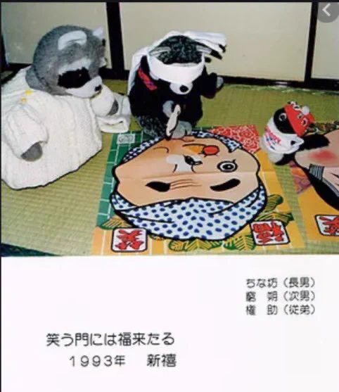 @yesyesyoung その昔、三匹のぬいぐるみに詳細な性格設定を付けて
肉親の娘さん同様に正式な息子として扱い、
自作へのカメオ出演までさせるほど
彼らを溺愛した巨匠映画監督さんが
おられました。
実相寺昭雄という方なんですけどね…😅。
#ウルトラマンティガ 
#ウルトラマンダイナ
#ウルトラマンマックス 