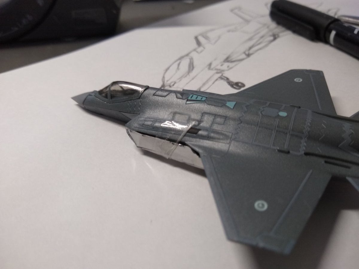 INHI_UV2B's tweet photo. F-35E用のCFTを試しに切り出してみたのですが、あまりにピッタリ行って一人で笑ってます

問題は右舷も同じように作れるか…?

#144スケモ
#F35
#F35E https://t.co/psaBhdWwdC