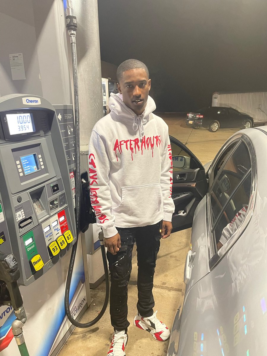 dc_soldier6's tweet photo. Tryna get a check, they was procrastinatin'💰🔋💯
#longlivezee🙏🏾👼🏾 https://t.co/d1LYMO05u1
