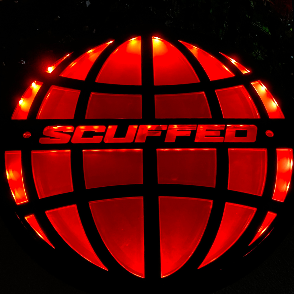 Chipperinho's tweet photo. 𝘾𝙉𝙌𝙍 𝙀𝙣𝙜𝙧. for #ScuffedContest @misfits

End table with "𝙳𝙶𝚃𝙻-𝚆𝟸𝟷" ashtray

MDF with polished steel
3D printed https://t.co/IBqzLieP15