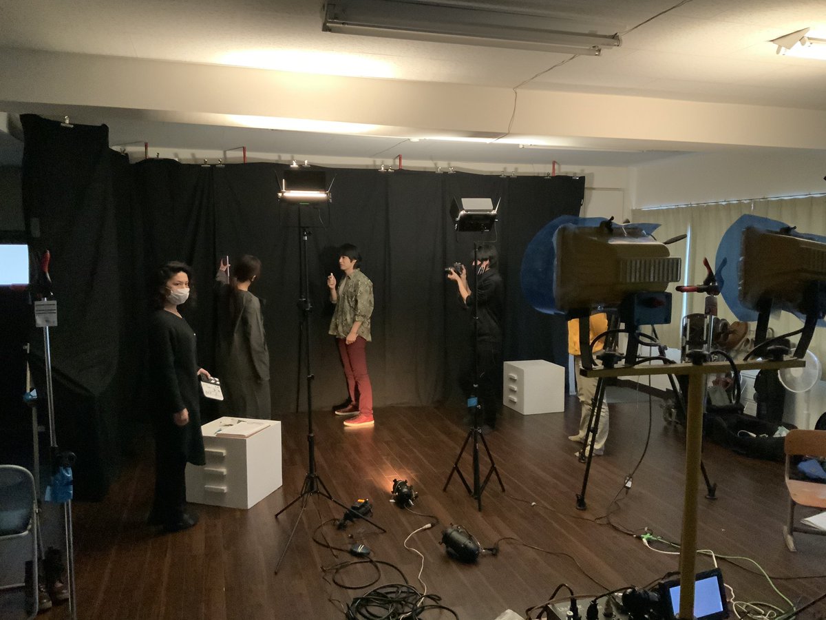 acrobatact_shin's tweet photo. 昨日、一昨日と10月に延期になったZOROMEHA公演のPV撮影でした😊
ZOROMEHA公演といえば、毎回僕が演じるのは…😅
今回はどんな役なのか公開を楽しみにしていて下さい😁
#ZOROMEHA https://t.co/3CB1K7HF2a