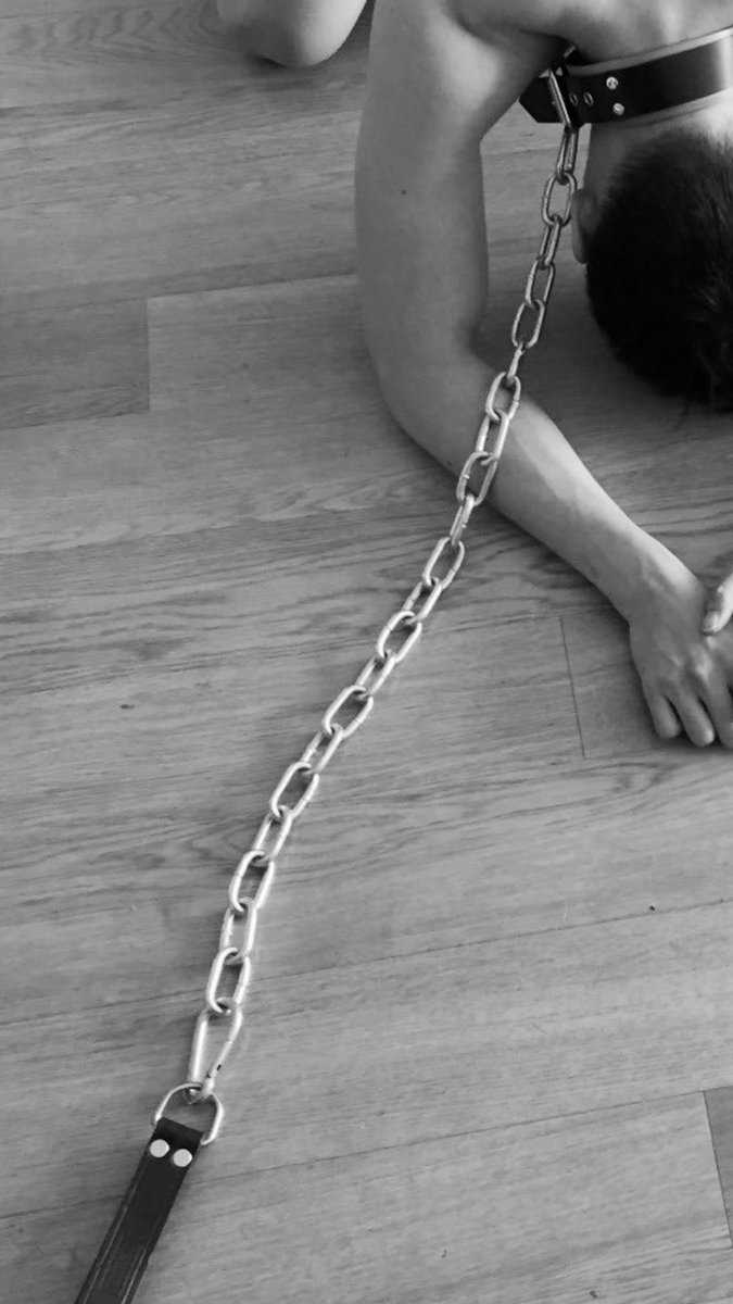 deepthroath3's tweet image. 😏