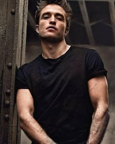 tufano79's tweet photo. If you could vote for #FallingforADarkSoul as 'Drop Everything and Read' fic, #OutOfTheDarkness as 'Out of this World' fic and me (tufano79) as 'Favorite Veteran Author.'
Much love to all of you! Here's some #RobPorn to entice you to vote ...
https://t.co/LSnVkrbSCB https://t.co/Qk17jn85cn