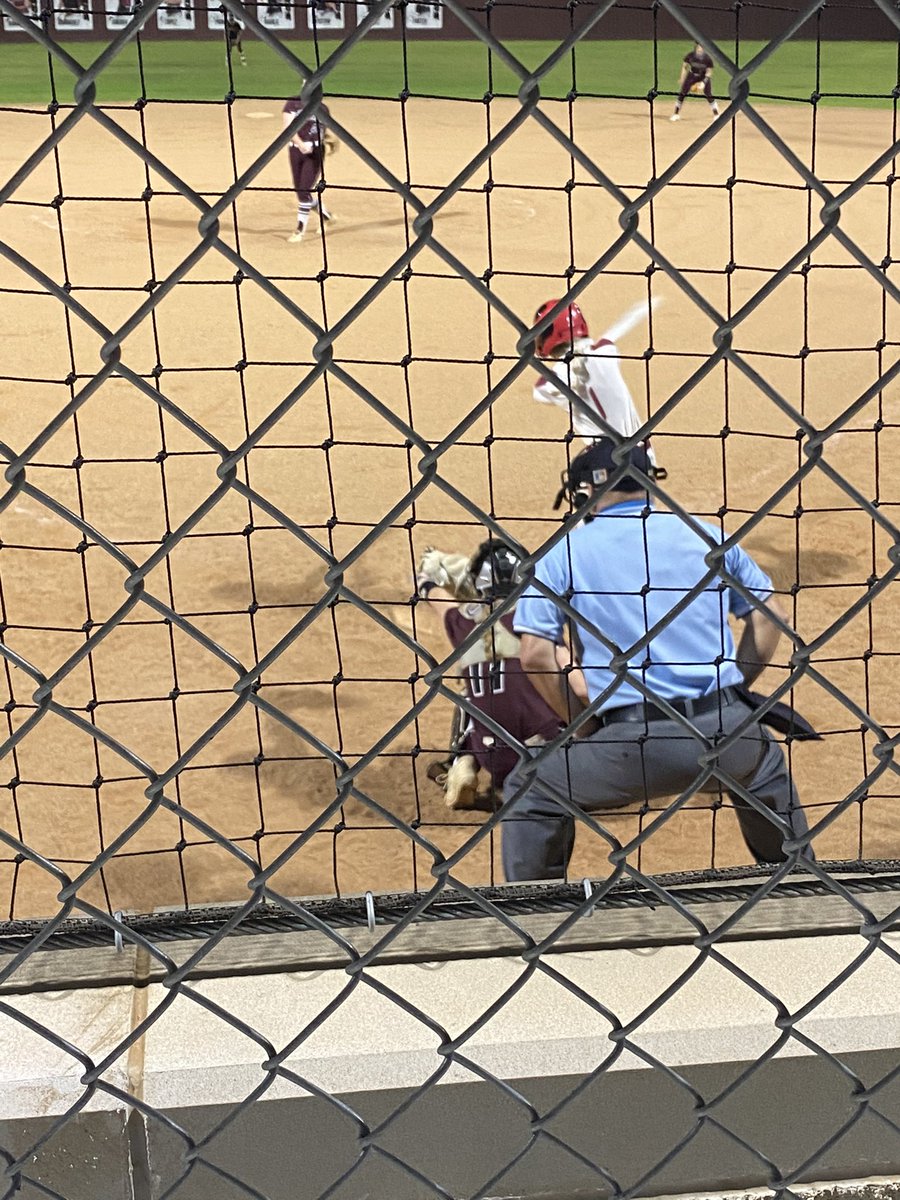 Got a chance to catch <a href="/LydiaNjus/">lydia njus</a> take care of business behind the dish this weekend.  

#hurryupsummer