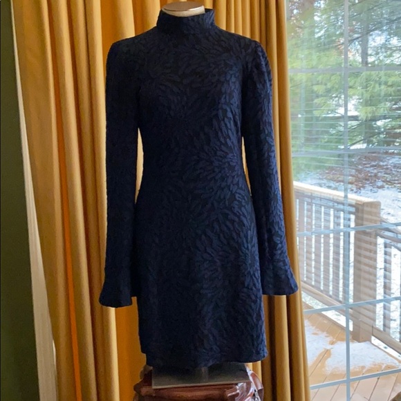 EbarryBarry's tweet photo. So good I had to share! Check out all the items I'm loving on @Poshmarkapp from @PinupBakerDoll @miller_tamyra #poshmark #fashion #style #shopmycloset #lovedelirious #anthropologie: https://t.co/V0YJIaZ6eF https://t.co/hDAzmKCly5