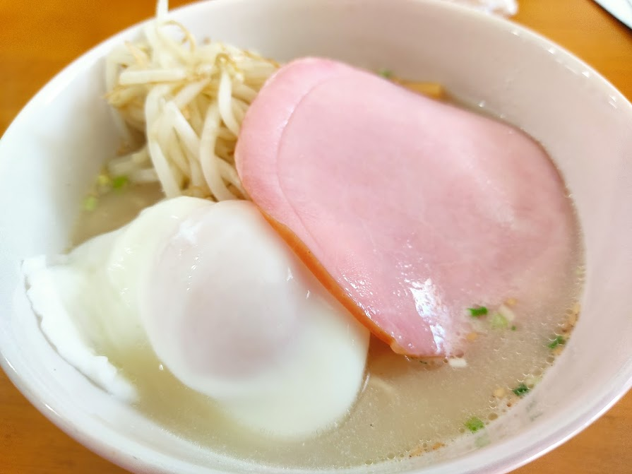 TERRAZI's tweet photo. うまかっちゃん食べた
#deblog https://t.co/4P99OTERBd