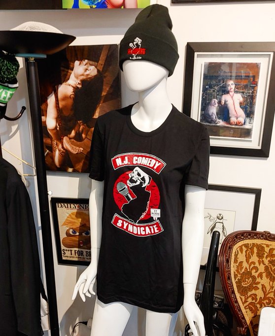 Our new friend in the studio.  Want a shirt? Just $10 plus shipping!! DM us your size and email.  #njcomedy<a href="/tag/njcomedysyndicate"class="tags"><span>#njcomedysyndicate</span></a><a href="/tag/njcomedy"class="tags"><span>#njcomedy</span></a>