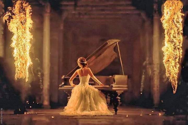 девочка огонь. телки огонь. девушка, которая играла с огнем (2009). обложка альбома aikko. огненная девушка.