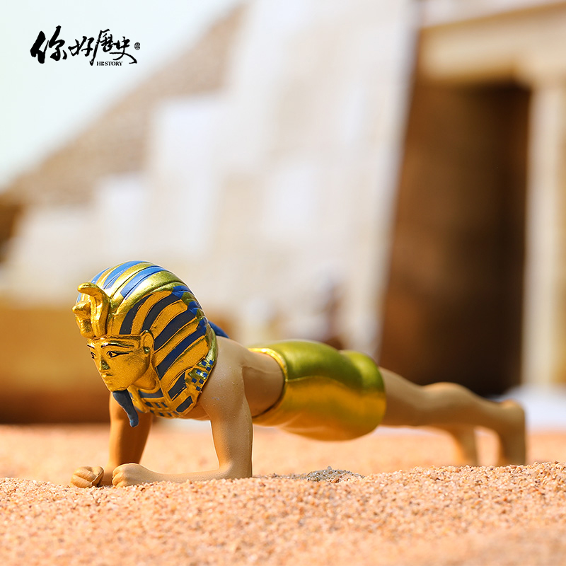 taobaobot's tweet image. 플랭크 자세의 피규어