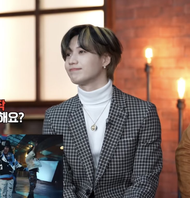 LTMLOOKS's tweet photo. #TAEMIN  #태민  #テミン @SHINee https://t.co/mzSEV2uJUD