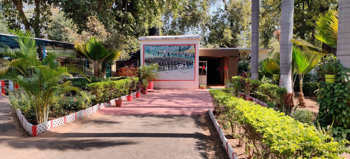 HQ_DG_NCC's tweet photo. #NationalCadetCorps
Gujarat #SwachhSurvekshan2021 #GujDte secured 3rd rank in the Swachh Award Competition conducted by Ahmedabad Cantonment Board in the category of SWACHH Government Offices. https://t.co/jZL6L5374G