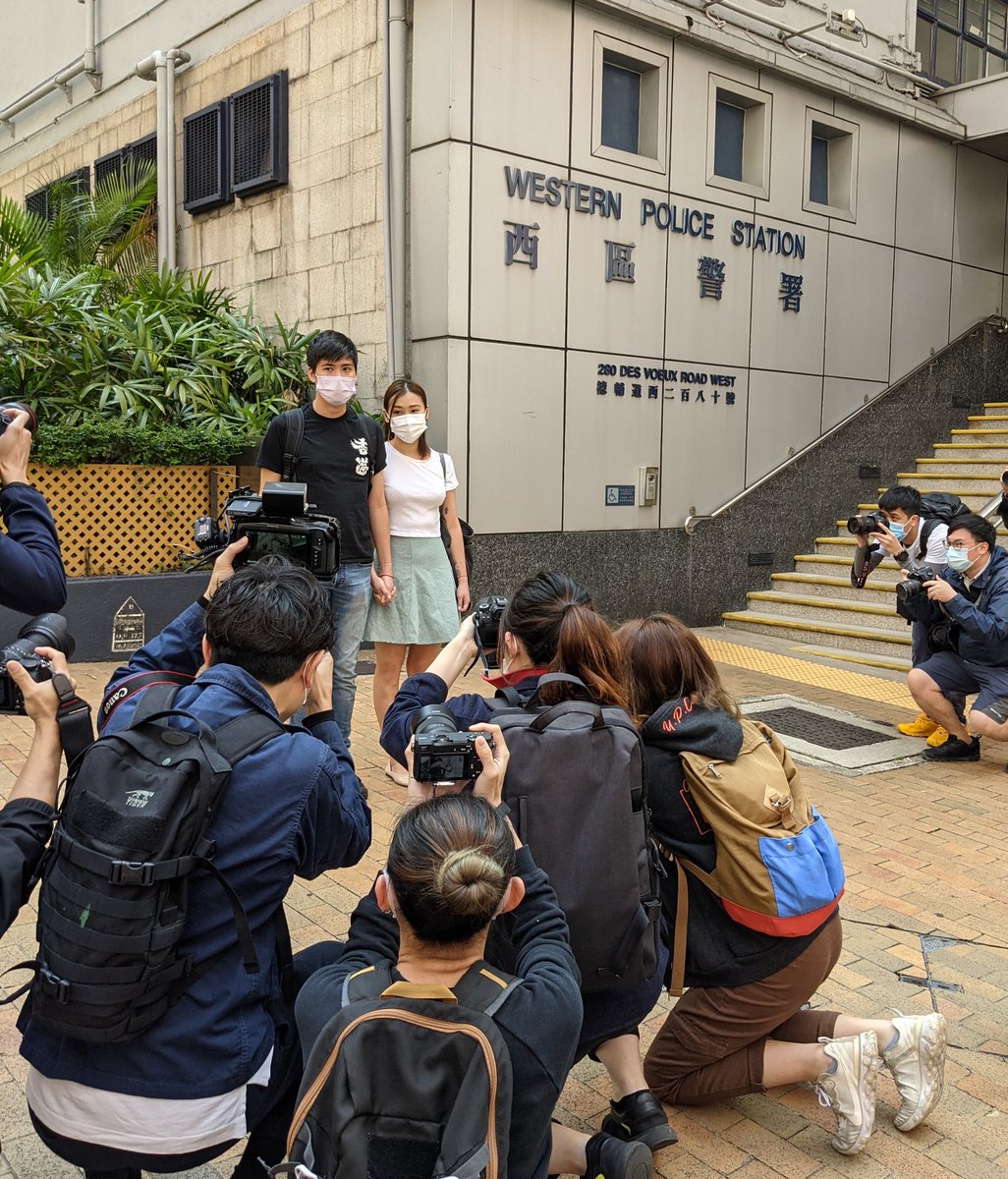 phoebe_kongwy's tweet photo. "It was a decision we HongKongers made collectively 2 yrs ago that led us to today's situation. There's no path of return in history. I hope everyone will hang in &amp; walk forward... It's not the end of #HongKong's democracy." @LesterShum's words to HK be4 entering police station. https://t.co/HAfYiYTX66