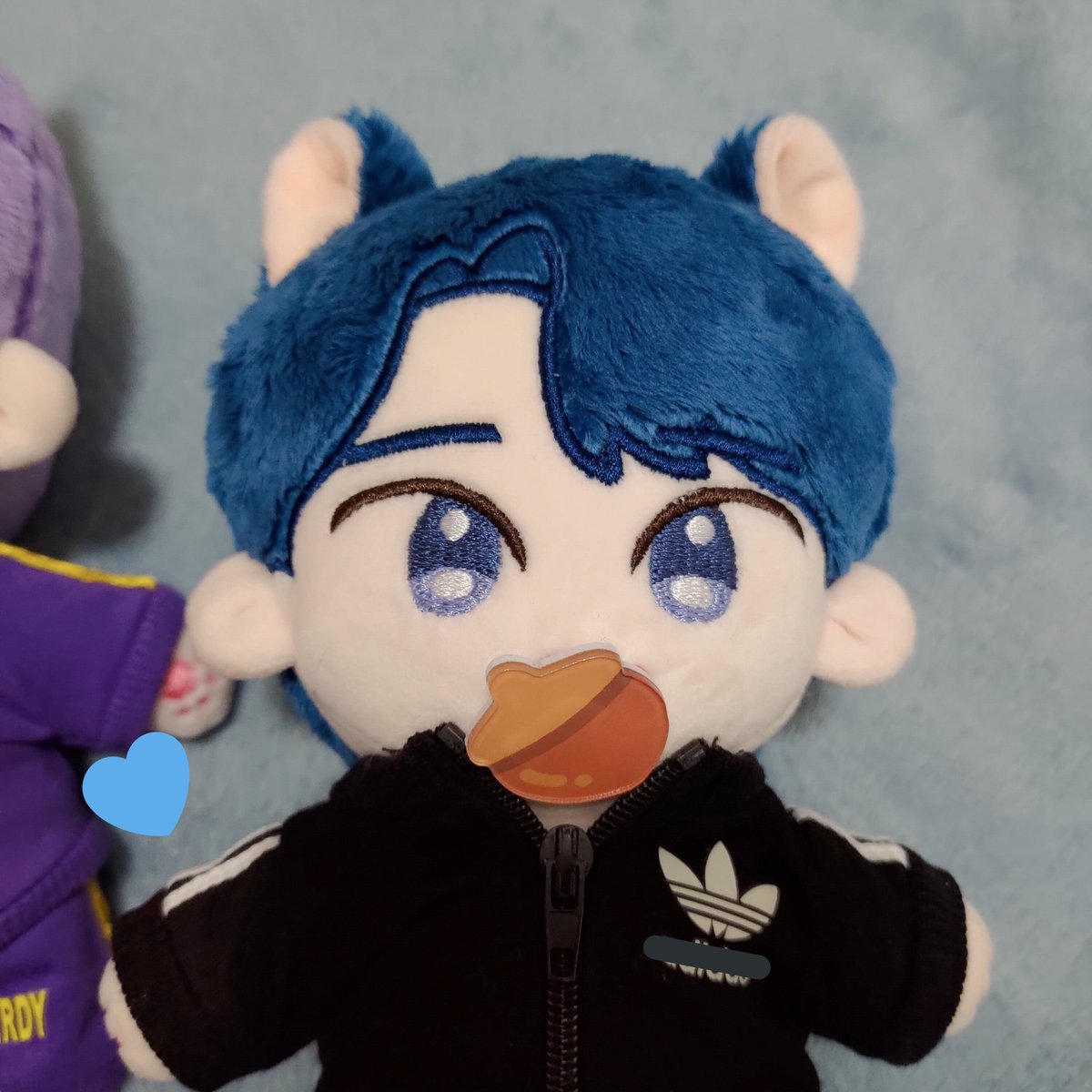 Fermi0325's tweet photo. 🥺💙💜 https://t.co/p8KI8Fc4rr