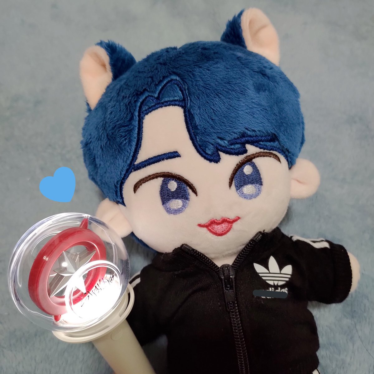 Fermi0325's tweet photo. 🥺💙💜 https://t.co/p8KI8Fc4rr