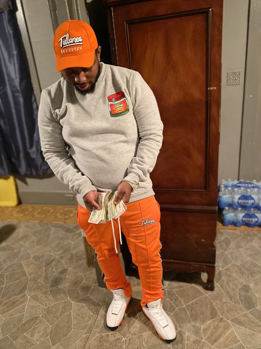 Youngin going crazy, all them niggas look surprised now ‼️💵♾ 
<a href="/Tulones90s/">IG: tulones90s</a>