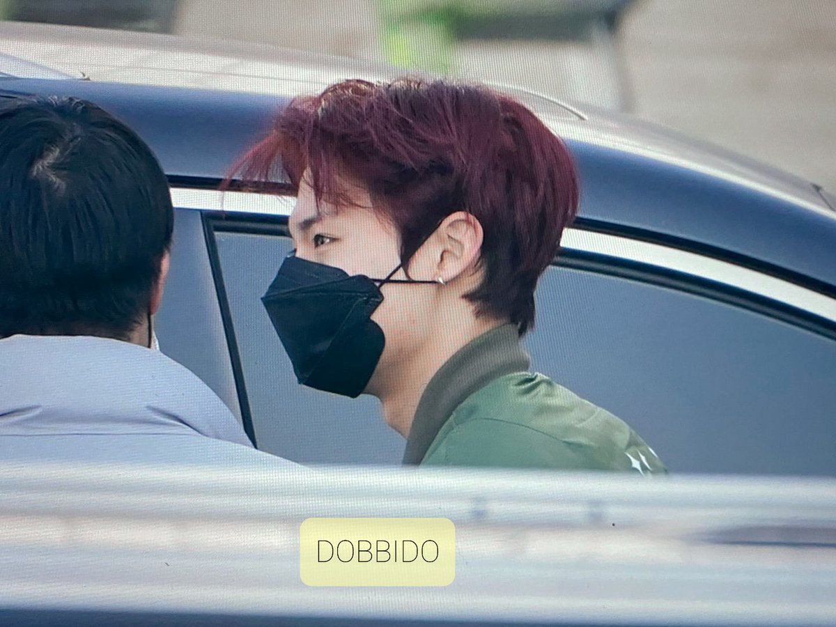 210227

퇴근퇴근!
<a href="/treasuremembers/">TREASURE</a>
#트레저 #TREASURE #도영 #DOYOUNG