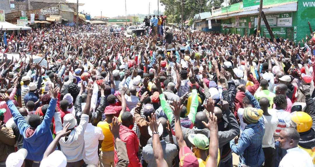 AllyBHustler002's tweet photo. Greetings from Gatura, Ndakaini and Ndunyu Chege residents after a prayer service at the AIPCA church in Gatanga Constituency, Murangโa County.
#2007NeverAgain
#RutoMashinani https://t.co/CRK5T2Y0LR