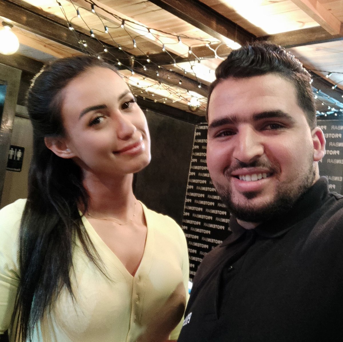 lakrafi_s's tweet photo. #NouvellePhotoDeProfil https://t.co/xc2njZOPyS