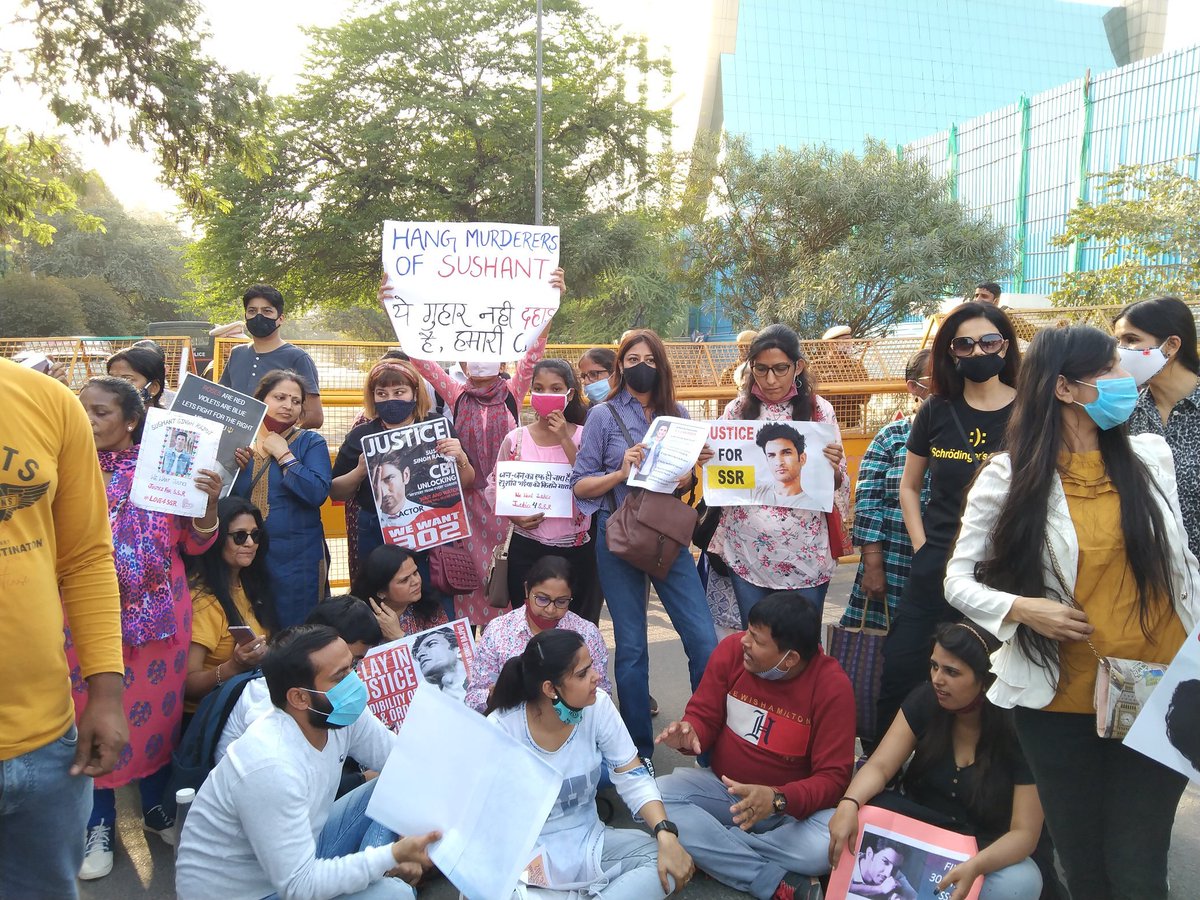 MrAjayTalk1's tweet photo. SSRians ON FIRE 🔥

We're All United For SSR 

Delhi On Road For SSR https://t.co/qXXlpRhpdC
