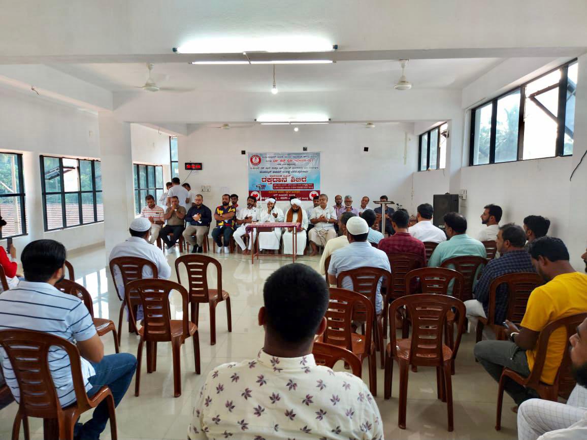 BloodHelplineKarnataka(R) tweet media