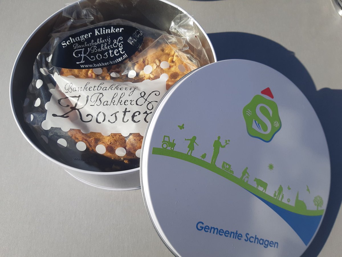 Jan_Idema's tweet photo. Vanmorgen een bijzonder smakelijk bedankje van @SchagenGemeente onder een fantastisch winterzonnetje soldaat gemaakt. Heerlijk leven zo https://t.co/RAZMJsvyPq