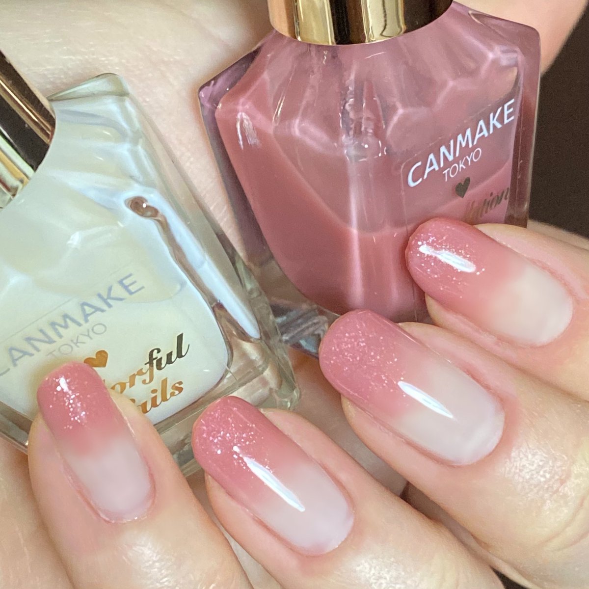 Canmakeカラフルネイルズで勝手に作ったフルーツ やお花イメージ のネイル4つ集まったから良かったら見てね 笑 1枚目 いちごミルク 2枚目 桜の花びら 3枚目 紫陽花 青空 4枚目 ピーチソーダ N29ミルクシロップが使えすぎる話 コスメ好きさんと繋がり