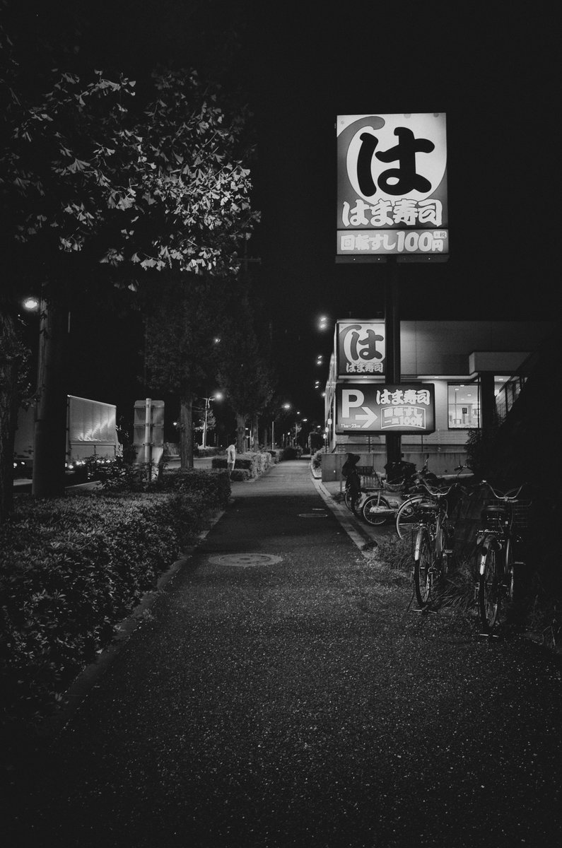 archillect tweet picture