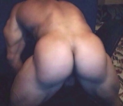 mancmanninman's tweet photo. Share pics of men's arses today! #buttsunday https://t.co/5N6l0XqT0T