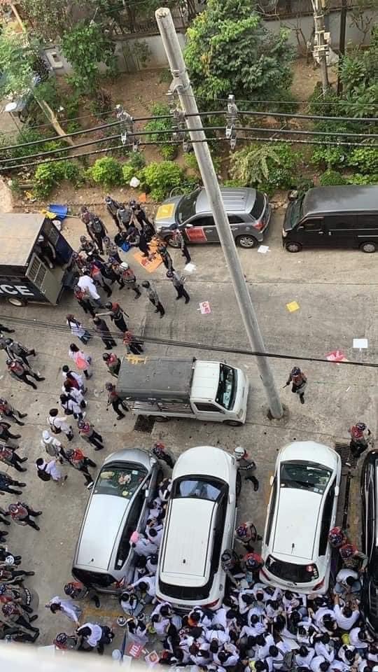 Dear UN,
Medics and medical students are arrested by military terrorists. Would you let it happen again and again? How long do we need to shout for your help? 
#Feb28Coup
#WhiteCoatProtest
#MilkTeaAlliance