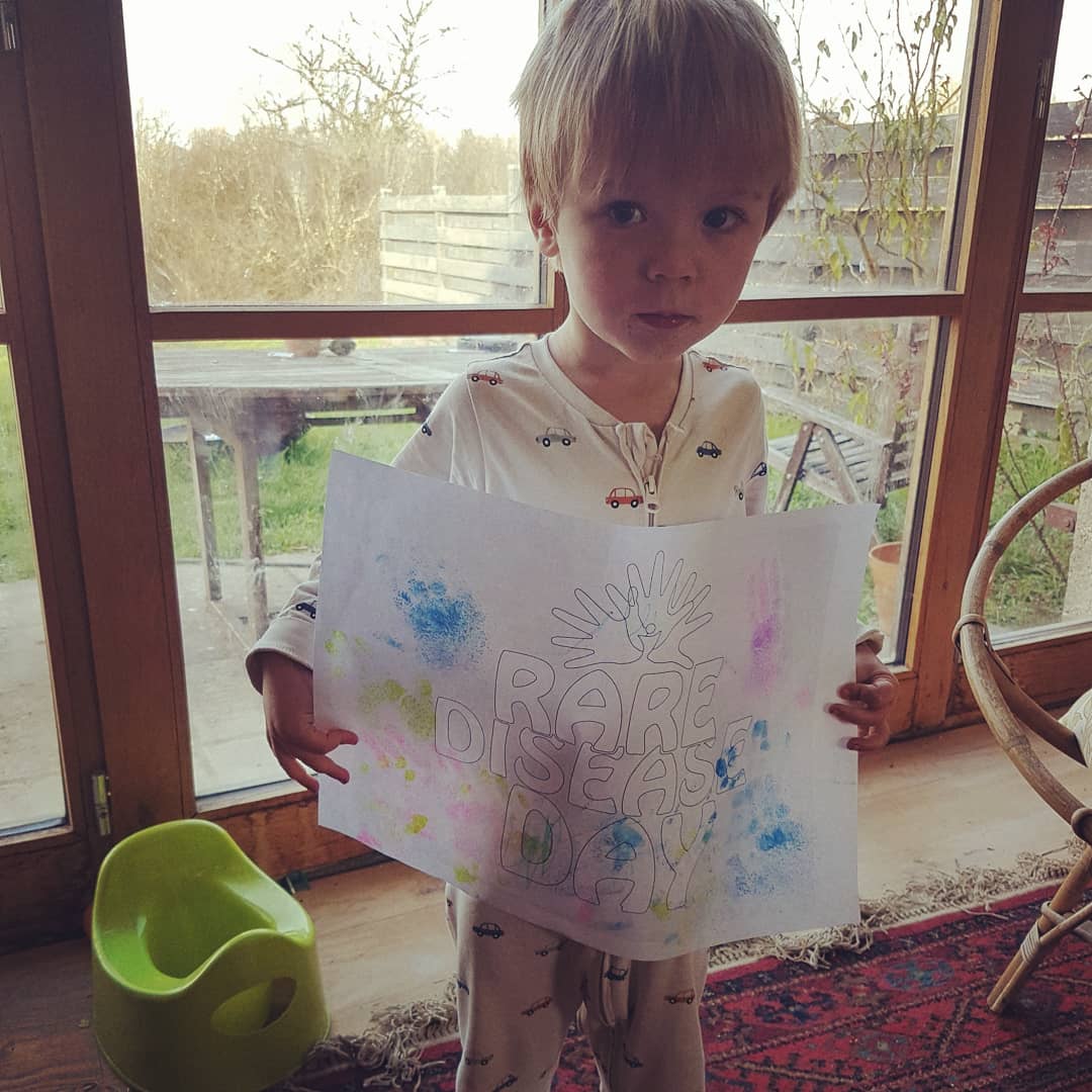 Having some creative fun this am raising awareness for #cdkl5awareness #cdkl5uk #RareDiseaseDay