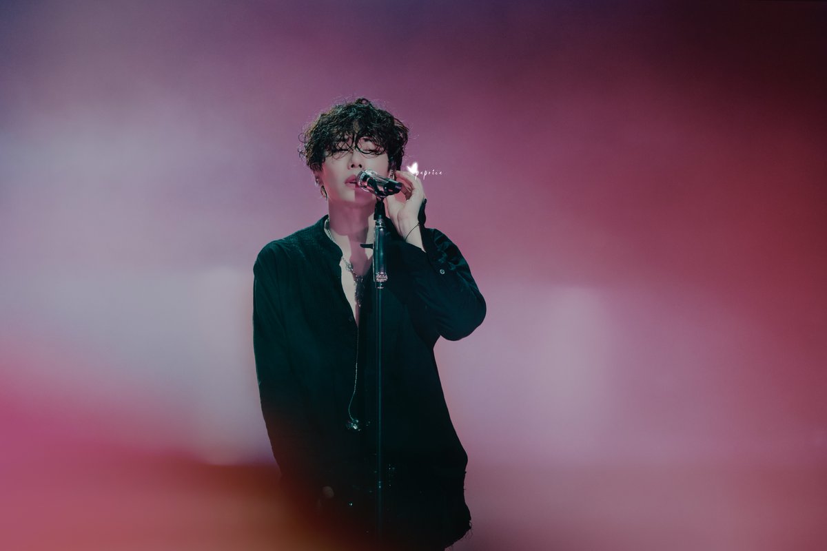 papricaphs's tweet photo. 【HD PHOTO】PARKHYOSHIN LIVE 2019 LOVES 20190707   #박효신 #parkhyoshin #soultree #パクヒョシン #朴孝信 https://t.co/stTHG76zFE