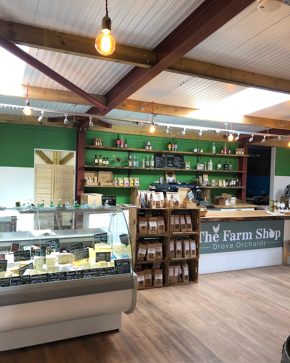 droveorchards's tweet photo. Planning a Sunday roast today? @DroveFarmShop have some delicious corn fed chicken! Get all the trimmings to go with it too, all under one roof..#supportsmallbusiness
#shopsmall #shoplocal #freshfood #norfolkproduce #cornfedchicken #sundayroast https://t.co/Pw8pPwFY7X