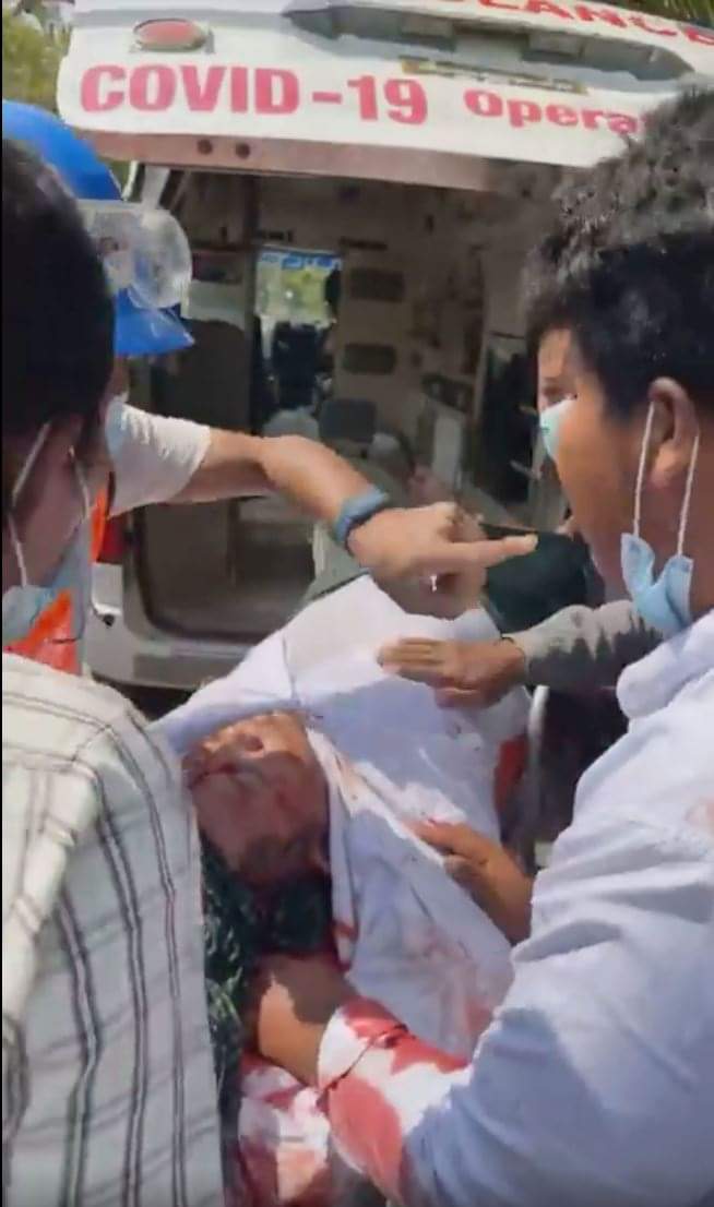 군부 독재 영원이 필요없다
군부 독재 정권 물러가라 🙏🙏🙏
#RejectMilitaryCoup 
#militarycoupinMyanmar
#WeWantDemocracy 
28.2.2021
Please help for Myanmar😭😭😭