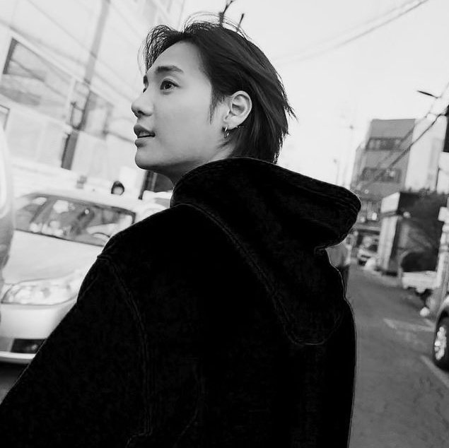 privatejaewone's tweet photo. look back for us.. . i miss you https://t.co/9xnFZT5OYE