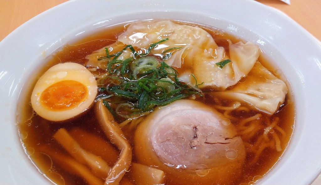 おいでよ夜明け市場 非公式 今日で閉店のイトーヨーカドー平店内のポッポ 僕の注文したワンタン麺でラーメン類は売切れとなりました 時々食べていたポッポのワンタン麺 ポッポの 最後のラーメン いただきます T Co 1x0oziv84m Twitter