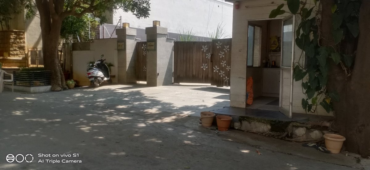 Prakash99kpv's tweet image. Finally the day has came 😍😍 

At Tarock anna home💞🤗

#TarakaRamudiNilayam 
#KomaramBheeemNTR 
#RRRFestivalOnOct13th