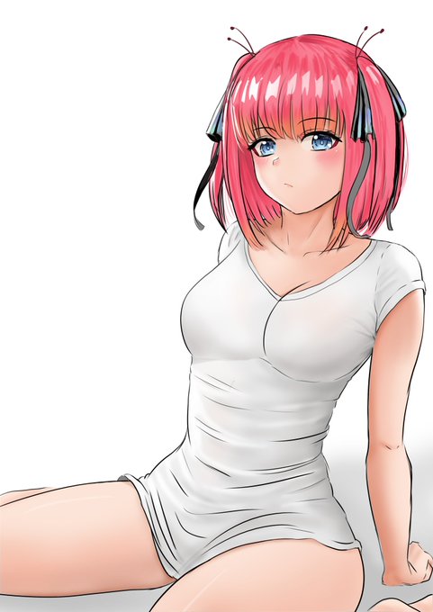 MimiiiiiiさんがTwitterに投稿した中野二乃(五等分の花嫁)のイラスト。