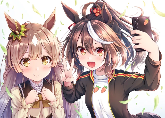 自撮りをしてると見せかけてアプリが無事リリースされて喜んでいるキタサンブラック&amp;サトノダイヤモンド #ウマ娘 