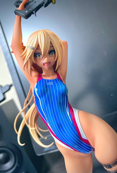 水泳部のコウハイちゃん届いた、とてもよき 